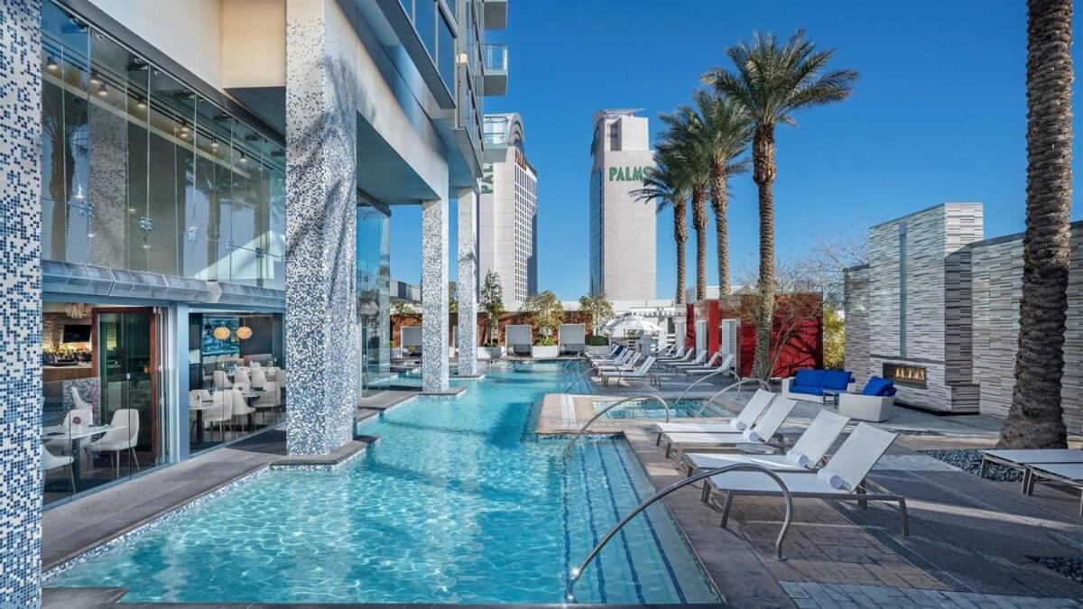 Palms 23319 View & Balcony